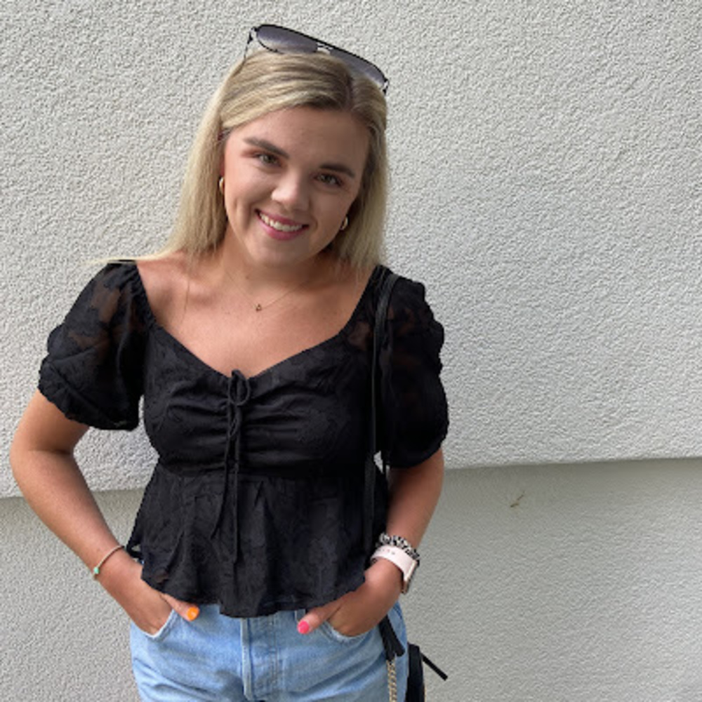 Meet your Posher, Renea